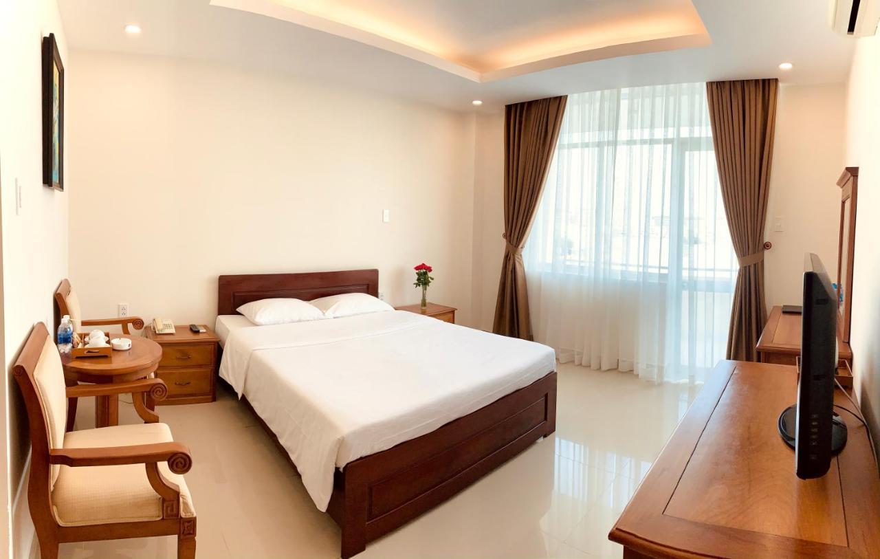 Tan Son Nhat 2 Hotel Ho-Chi-Minh-Stadt Exterior foto