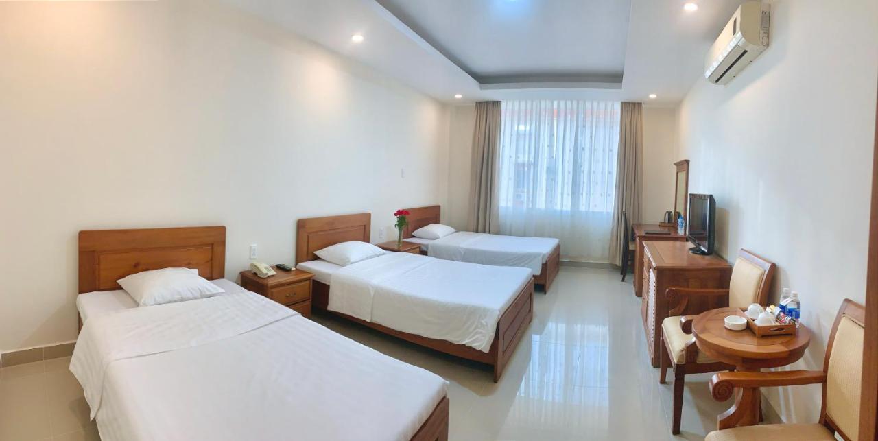 Tan Son Nhat 2 Hotel Ho-Chi-Minh-Stadt Exterior foto